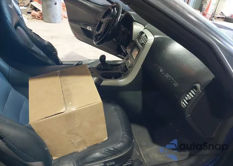 2005 Chevrolet Corvette z USA, uszkodzony, nr VIN 1G1YY24U155109932